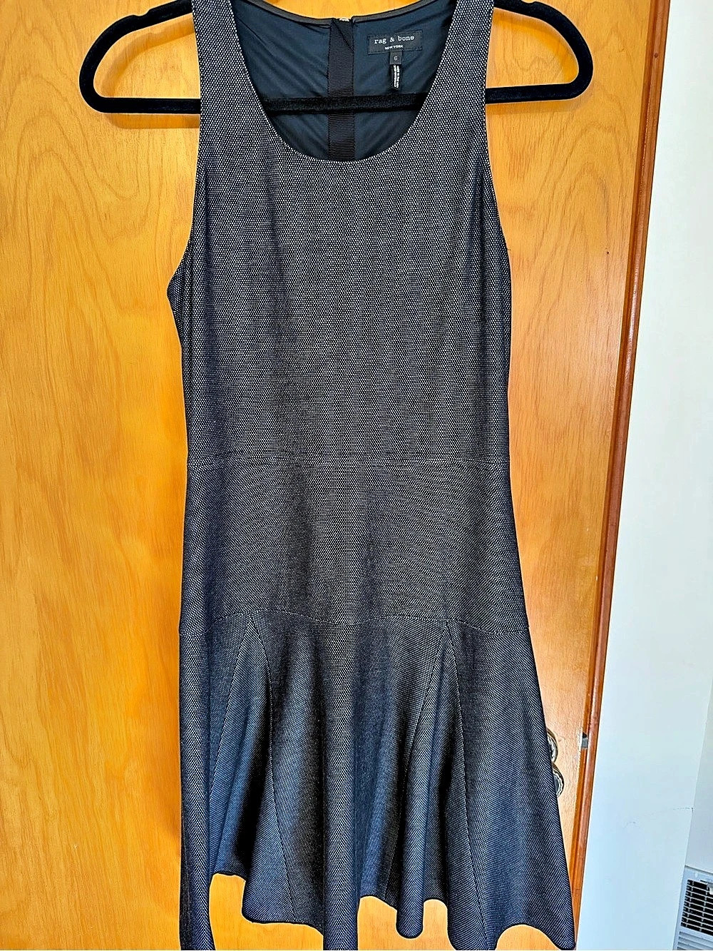 rag & bone Flared Midi Dress in Black Size 6 Like New